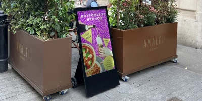 Tableaux numériques mobiles Outdoor